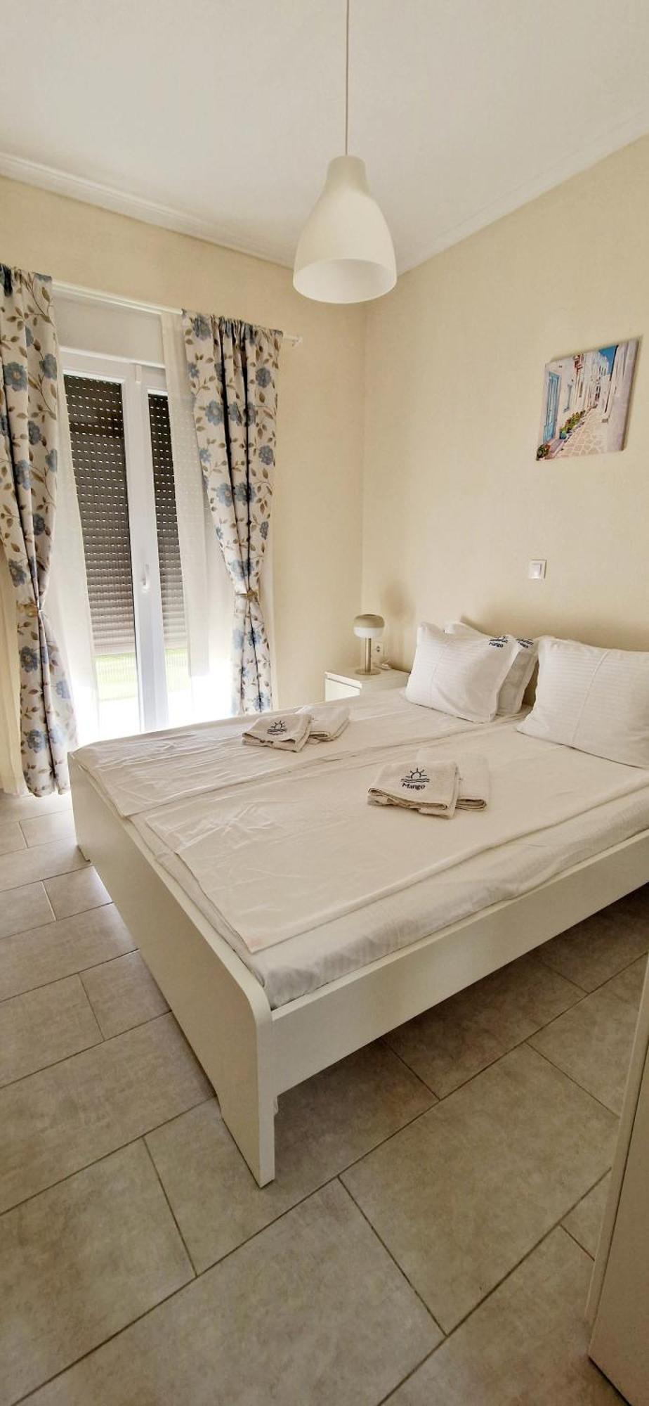 Mango Apartment Nikiti  Ngoại thất bức ảnh